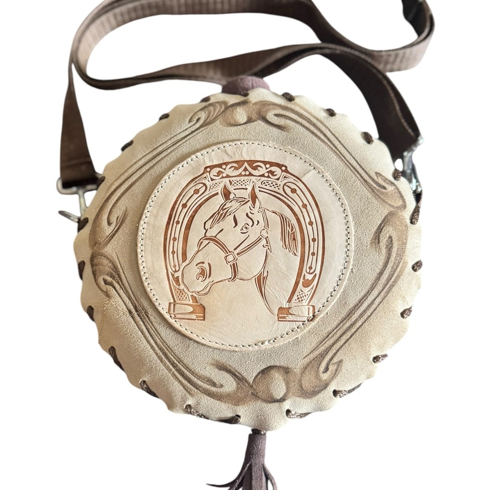 Canteen purse/Cream Round Leather Crossbody with Adjustable Strap. (bota bag)